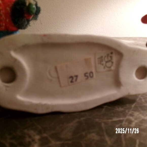 Dept 56 Original Snow Village "Wreaths For Sale" (set of 3 only ) #5408-9 - Picture 4 of 5